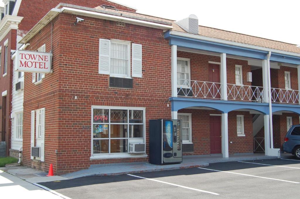 Towne Motel Alexandria Exterior photo