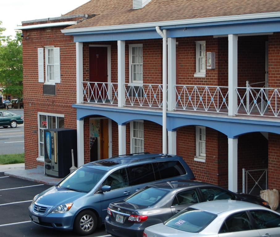 Towne Motel Alexandria Exterior photo
